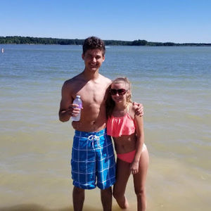 Meet your Posher, Zoie